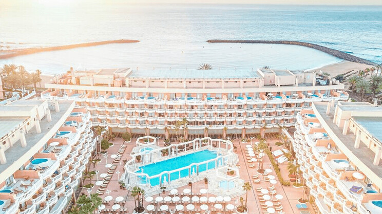 Cleopatra Palace Hotel